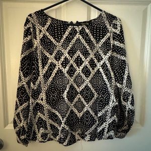Yumi Kim white and black silk blouse, extremely versatile, size xx